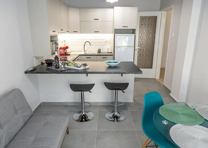 Casa Bonita In The Center Of * Volos